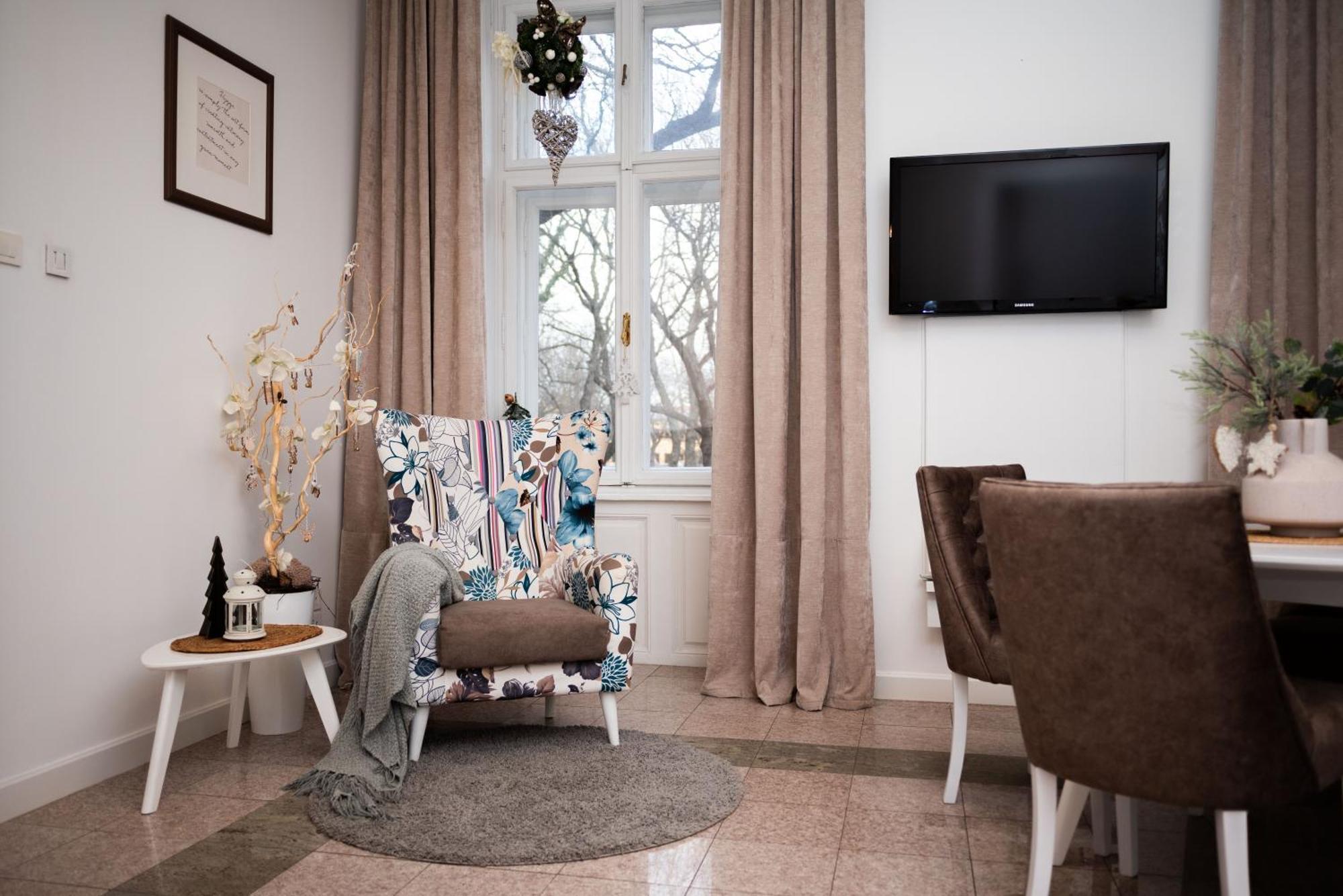 Apartment Hygge Суботица Экстерьер фото